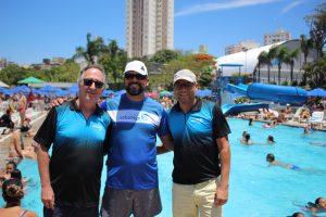 Aquecimento das piscinas no aniversário do Clube